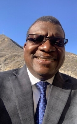 Moses Ayiku jr